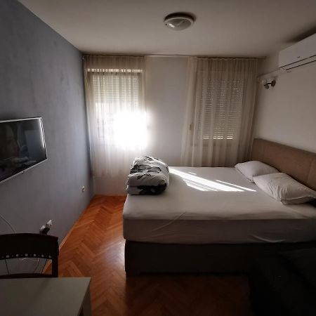 Studio Apartment Zen سبليت المظهر الخارجي الصورة