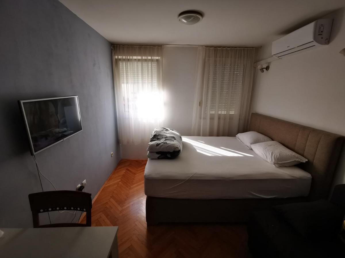 Studio Apartment Zen سبليت المظهر الخارجي الصورة