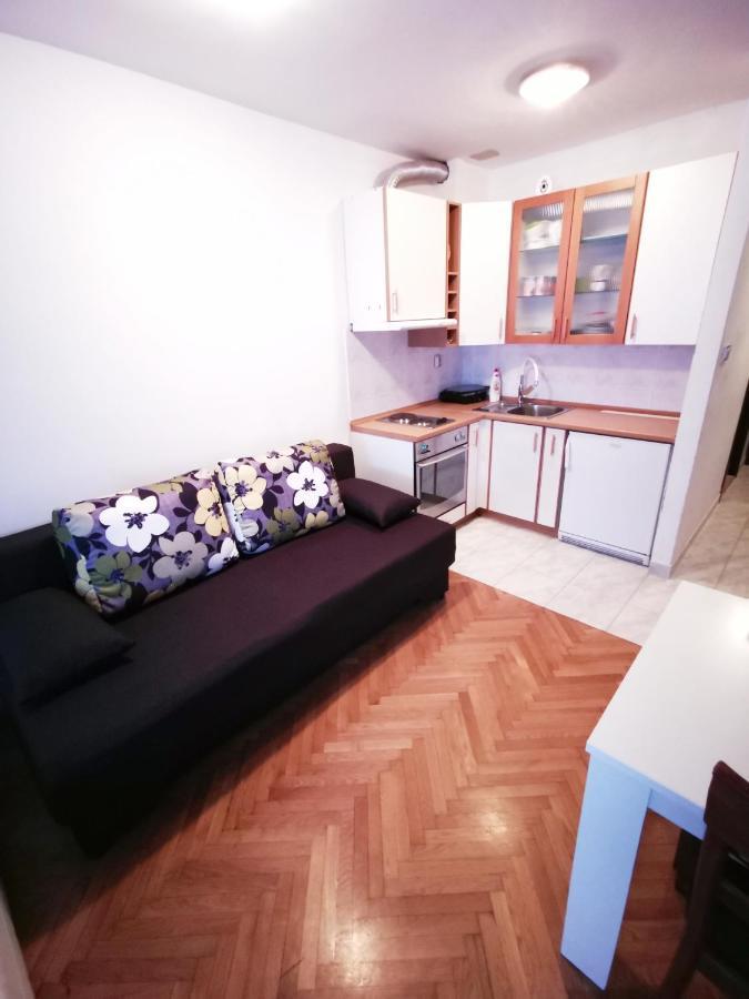 Studio Apartment Zen سبليت المظهر الخارجي الصورة