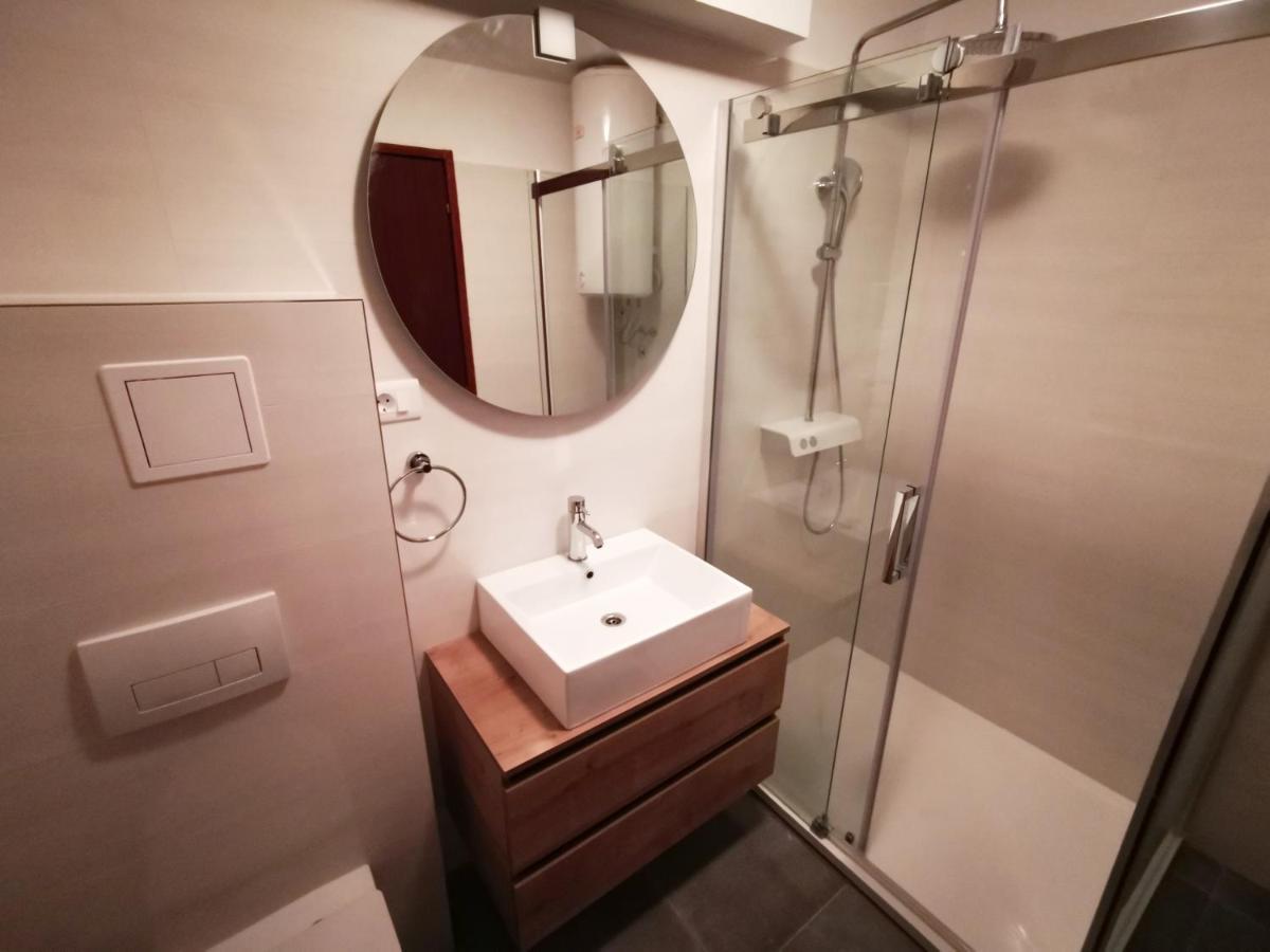 Studio Apartment Zen سبليت المظهر الخارجي الصورة
