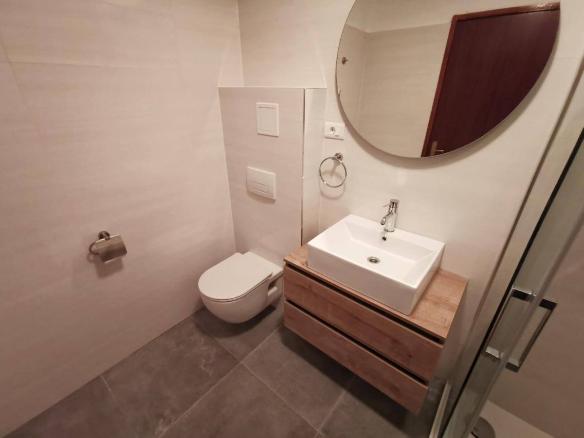 Studio Apartment Zen سبليت المظهر الخارجي الصورة